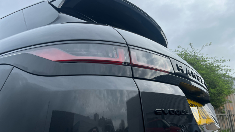 Land Rover Range Rover Evoque 2.0 D200 Evoque Edition 5dr Auto Diesel Hatchback